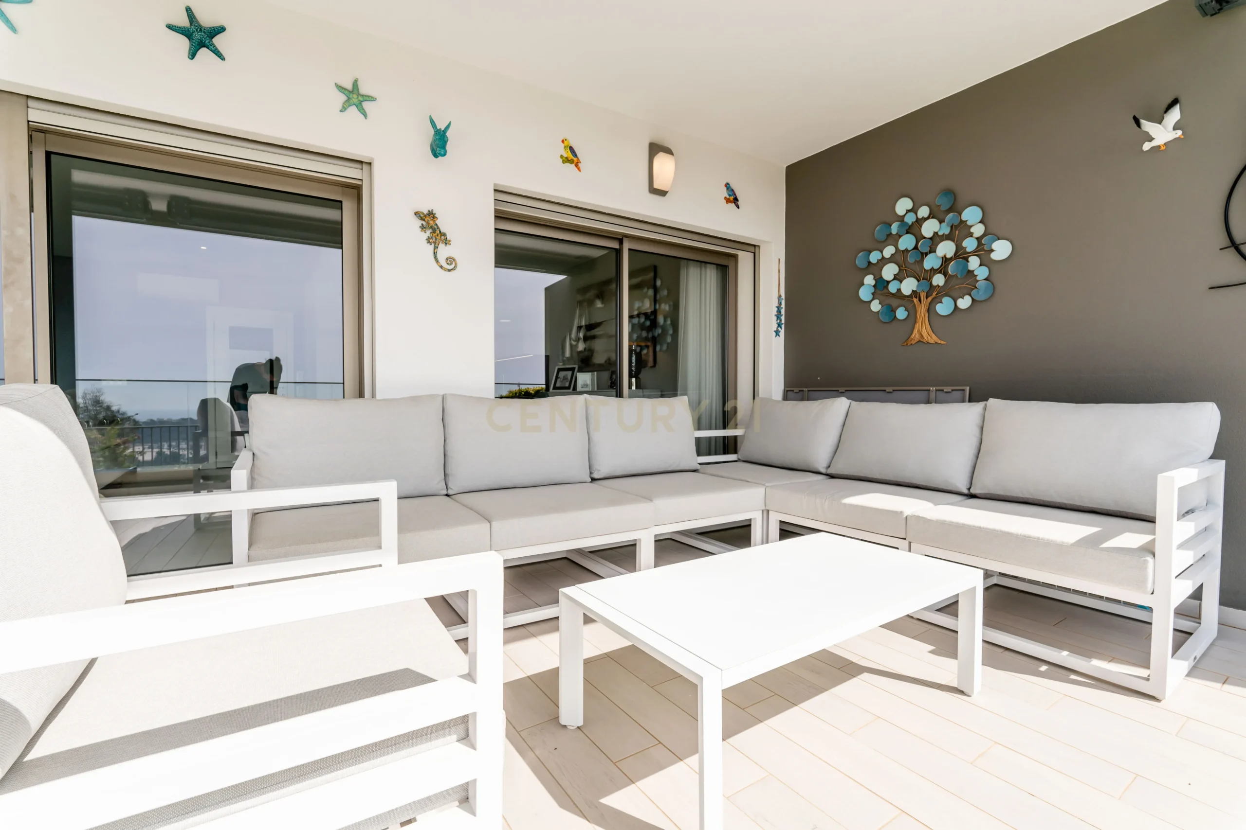 26b_a2298a20-398c-4b7a-8b3d-399bf37b9db3