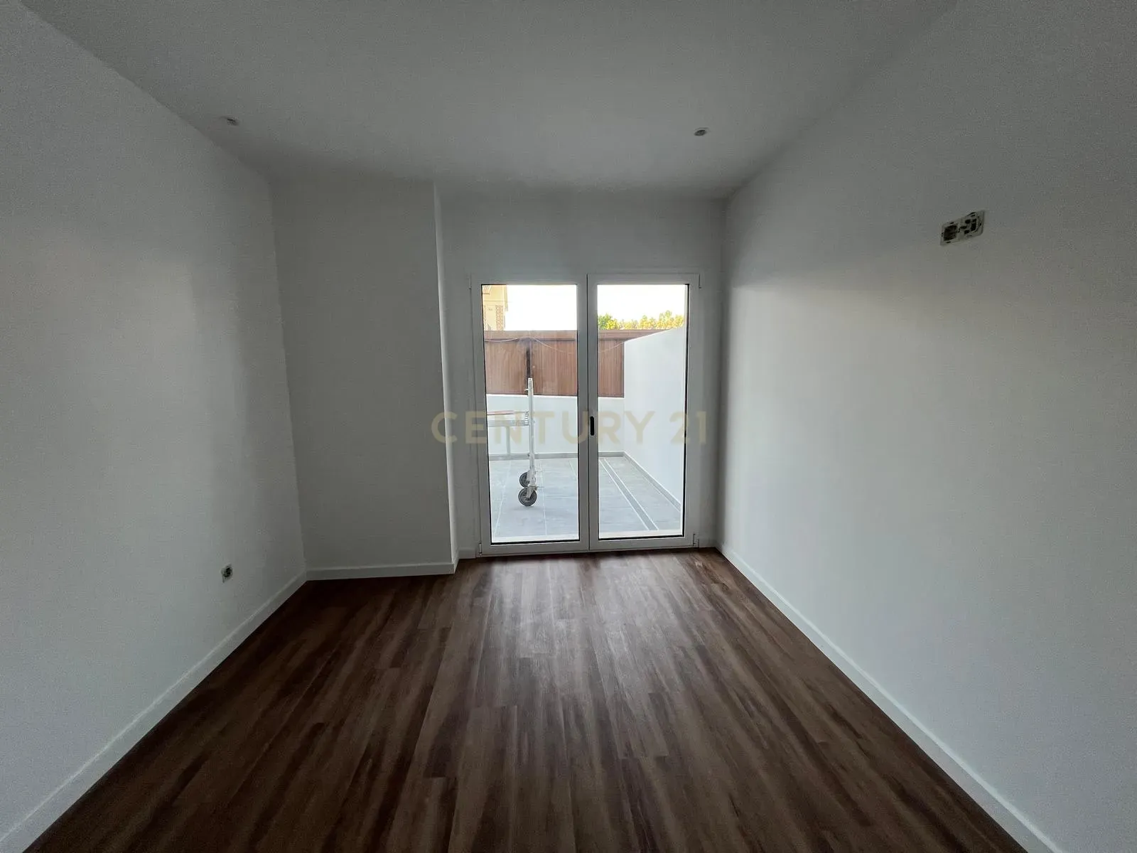 2e3e6630-1a88-4e31-8513-fea2441276752