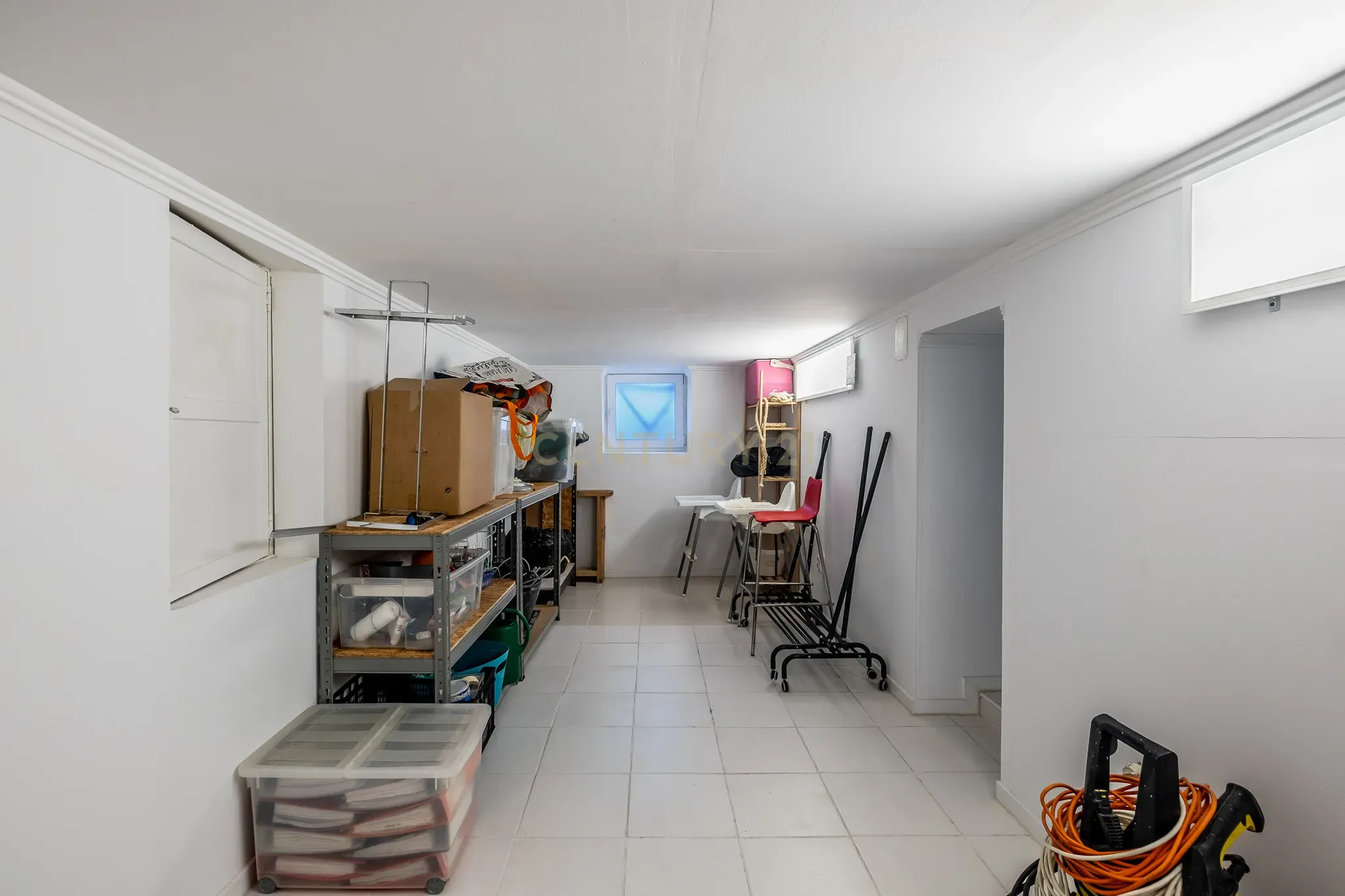 -deb4145-hdr_9bb9d0cc-6420-4c17-b2a0-0859e612ebc7