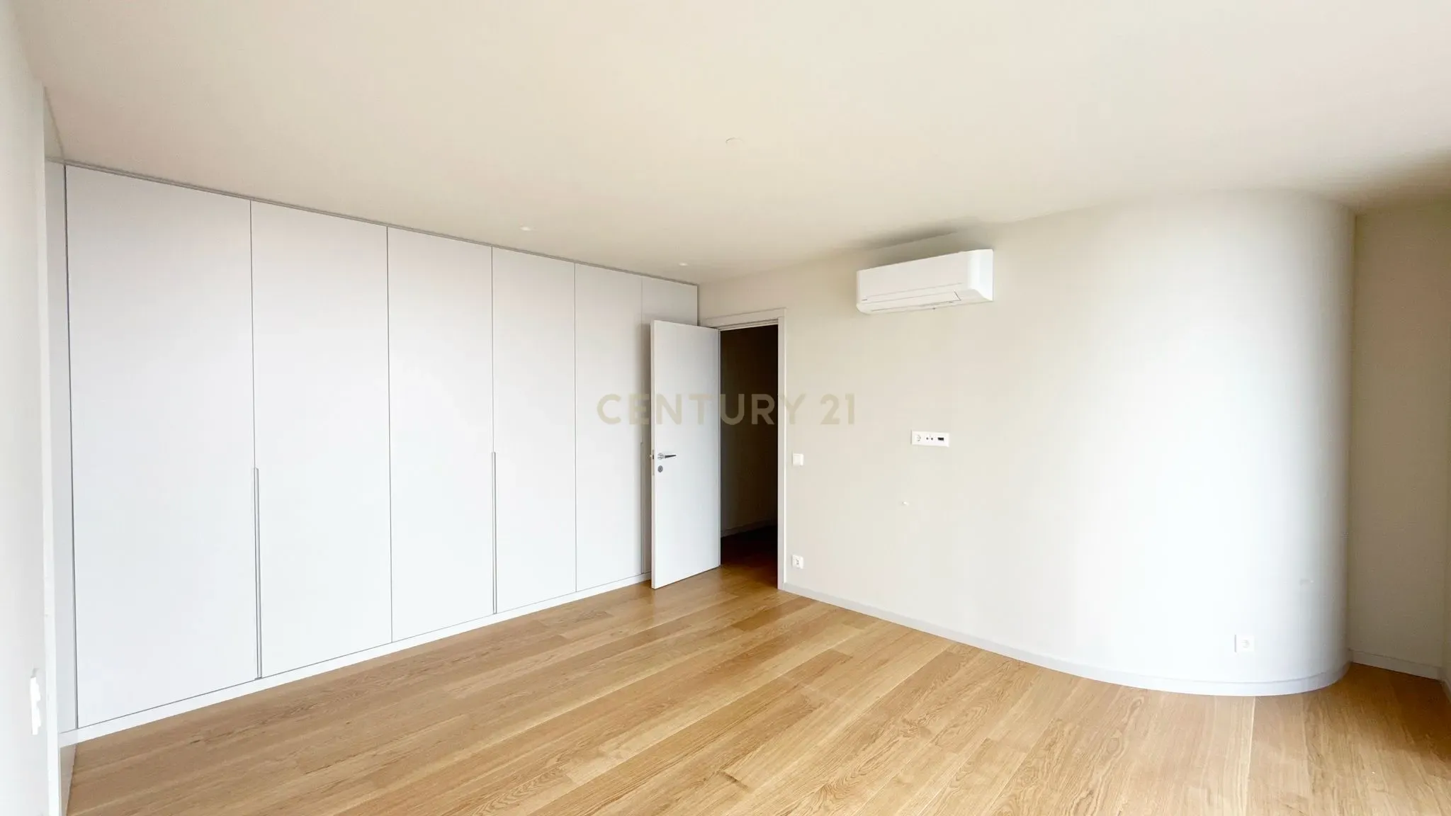 img-20250224-wa0204_91d30de8-93be-4f71-9f5c-9754c96a0b46