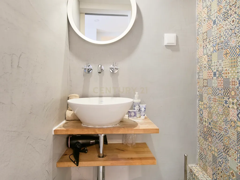 T0 Apartment in Santa Maria Maior, Lisboa - image 06