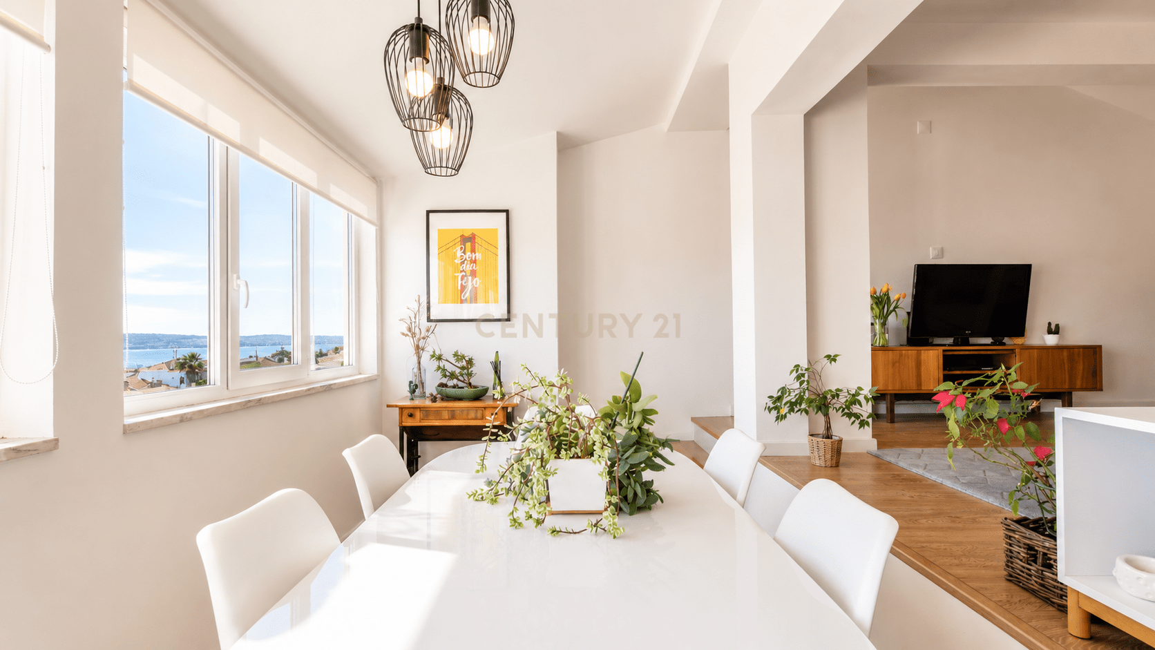 Renovated T2 Apartment in Ajuda, Lisbon - image 06
