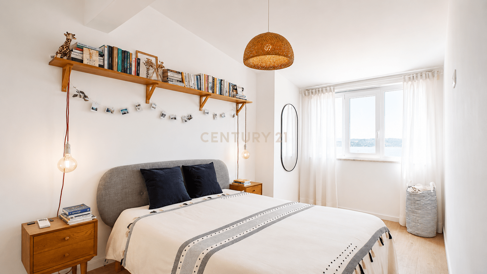 Renovated T2 Apartment in Ajuda, Lisbon - image 22