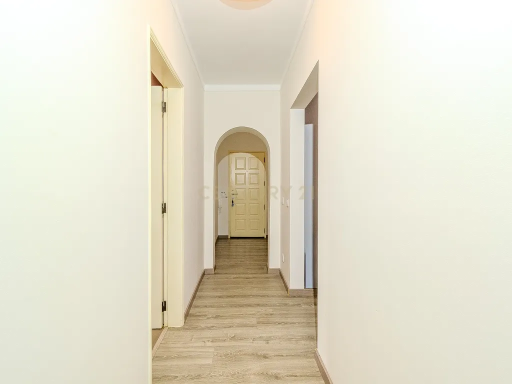T2 Apartment in Faro (Sé e São Pedro), Faro - image 05