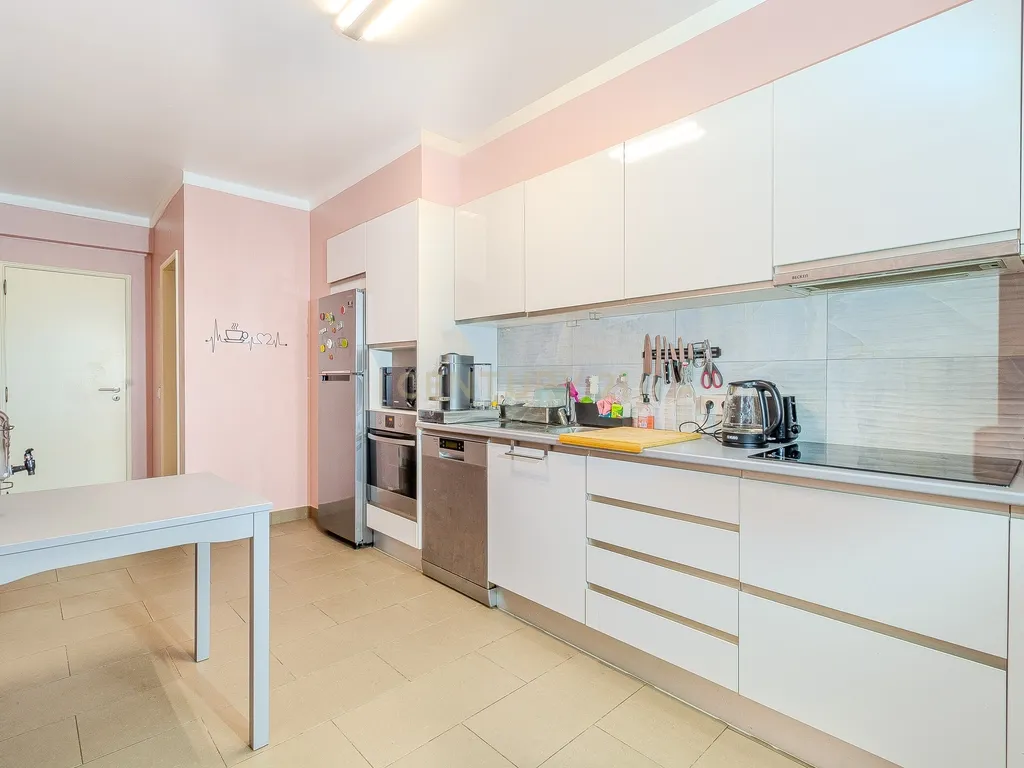 T2 Apartment in Faro (Sé e São Pedro), Faro - image 20