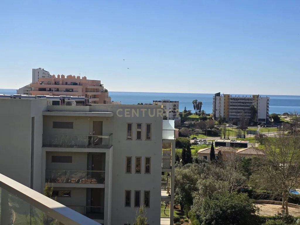 T2 Apartment in Portimão, Portimão - image 13