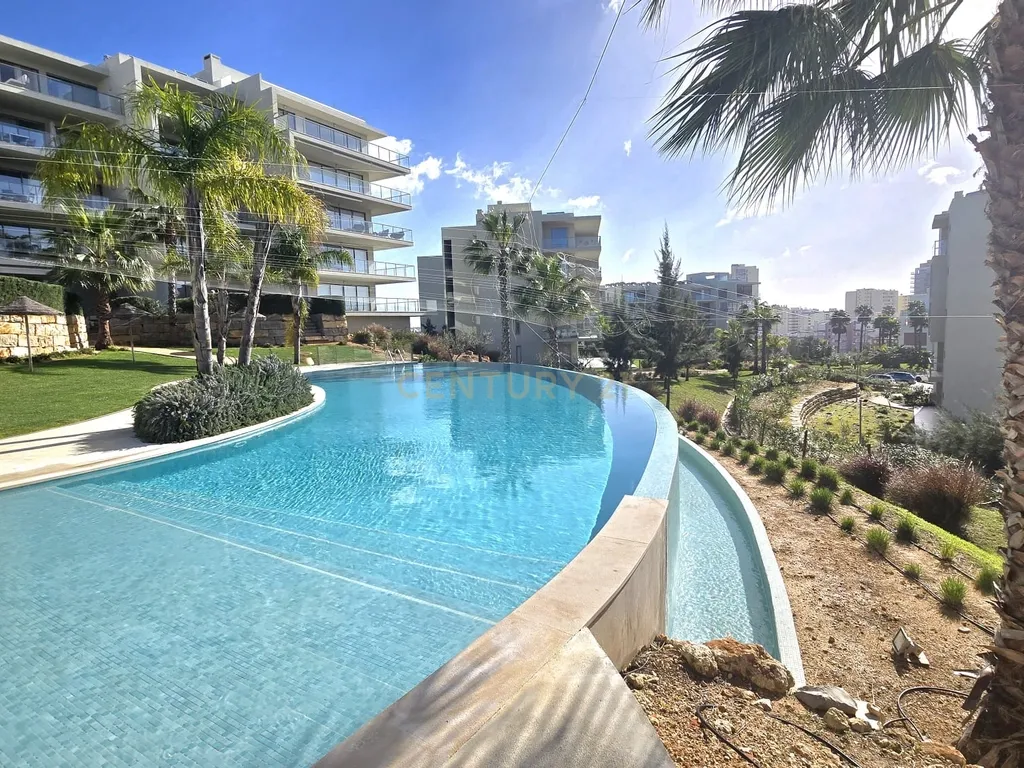 T2 Apartment in Portimão, Portimão - image 20