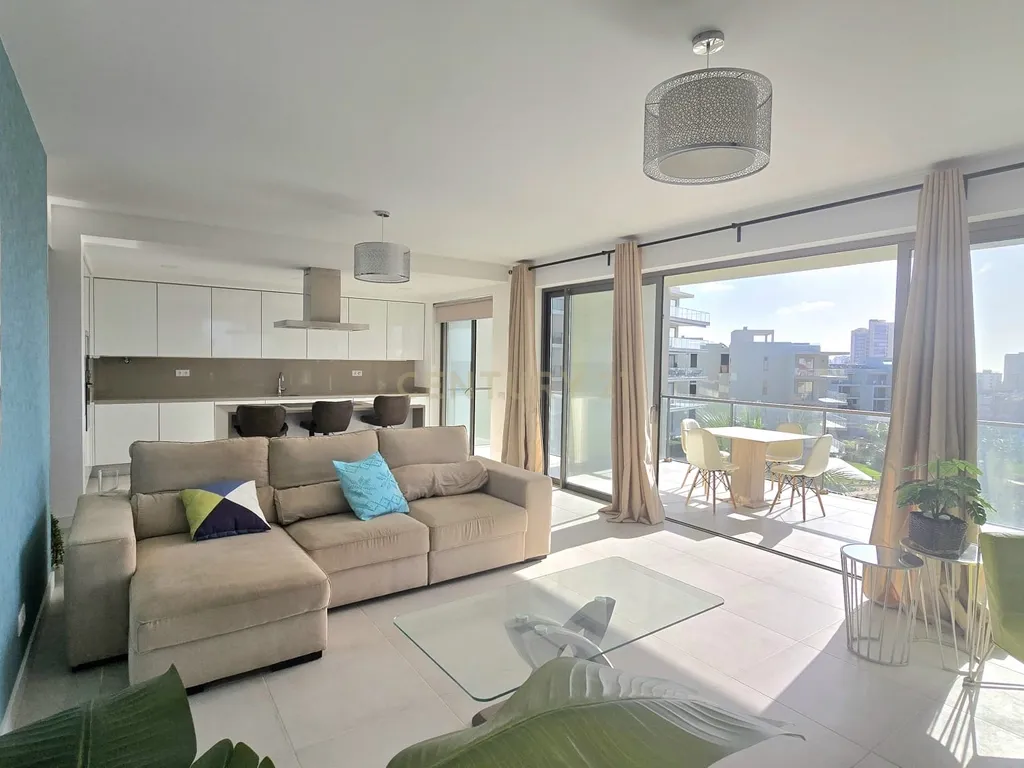 T2 Apartment in Portimão, Portimão - image 30