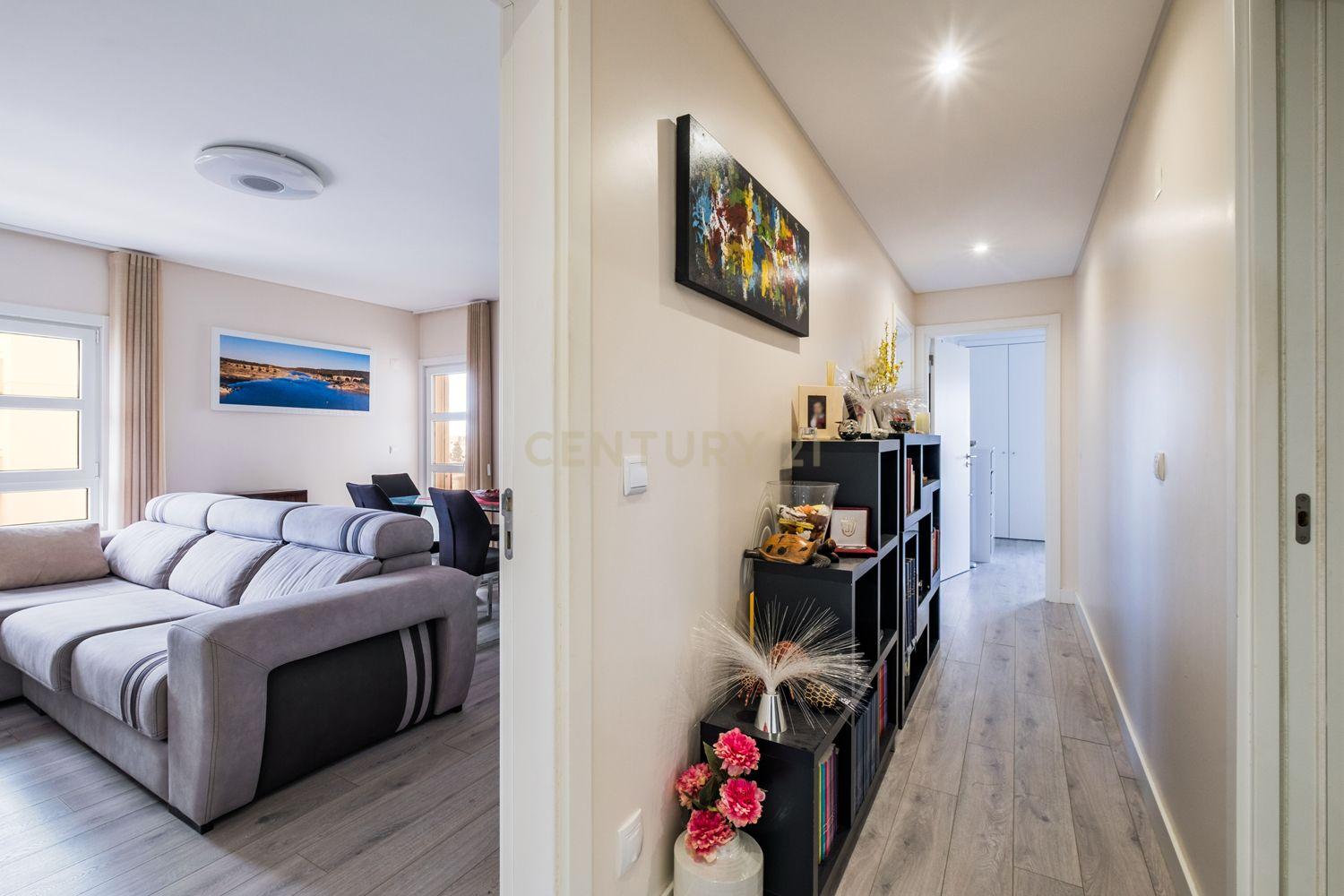 T2 Apartment in Sao Domingos de Rana, Cascais - image 08