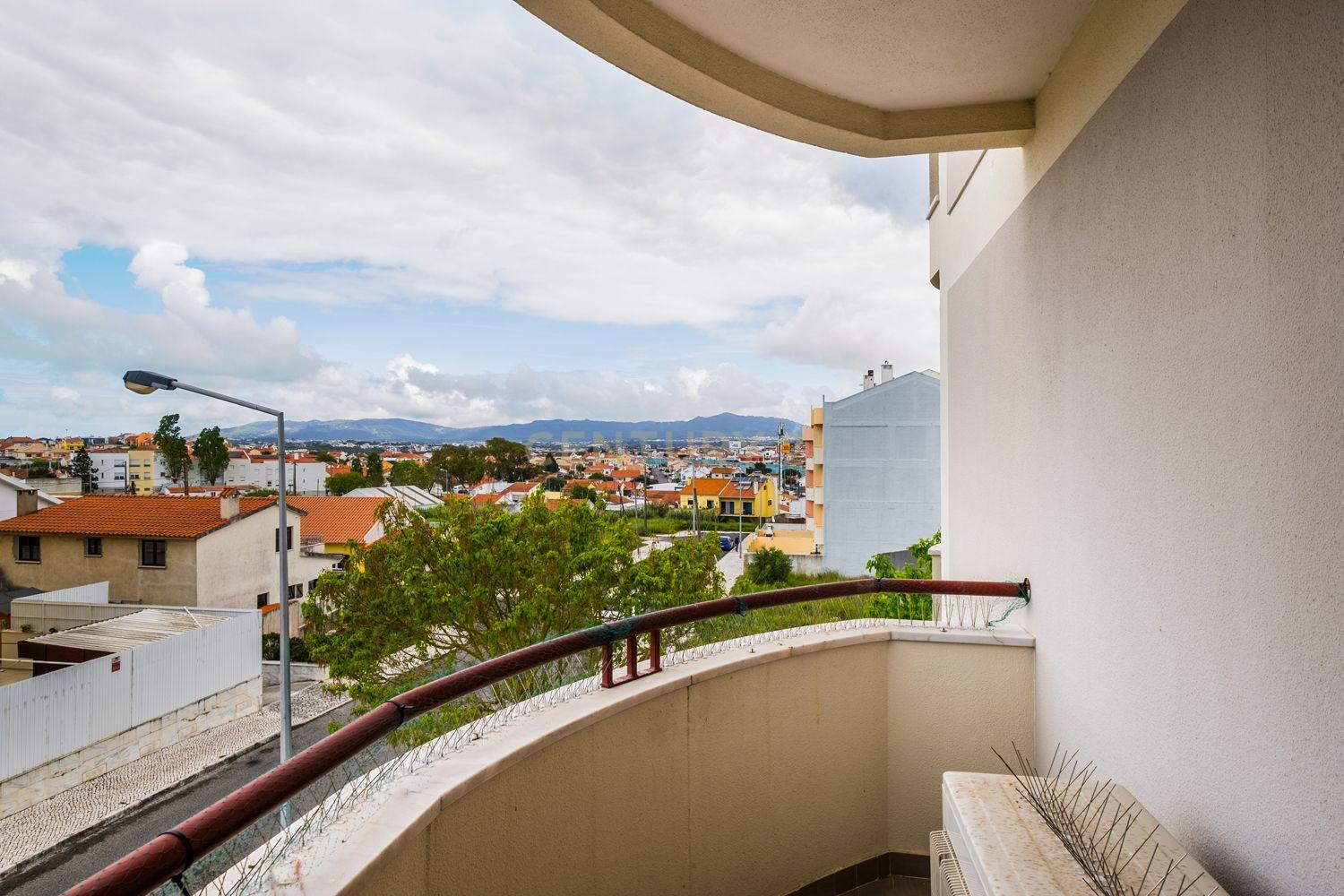 T2 Apartment in Sao Domingos de Rana, Cascais - image 18