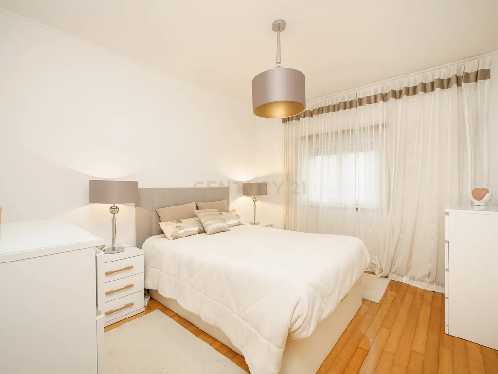 T2 Apartment in Setúbal (São Sebastião), Setúbal - image 10