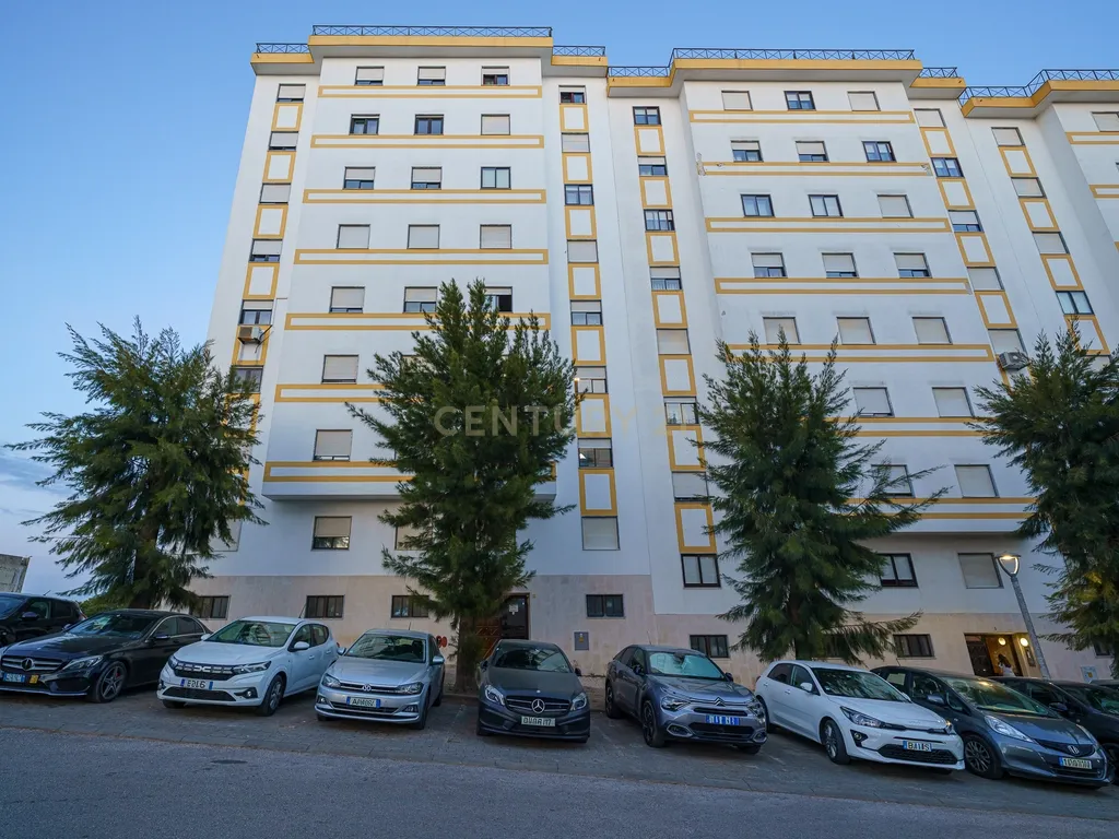 T2 Apartment in Setúbal (São Sebastião), Setúbal - image 12
