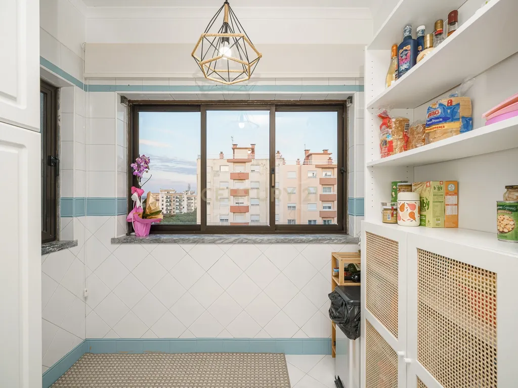 T2 Apartment in Setúbal (São Sebastião), Setúbal - image 27