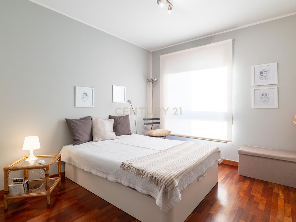 T2 Apartment in União das freguesias de Matosinhos e Leça da Palmeira, Matosinhos - image 13