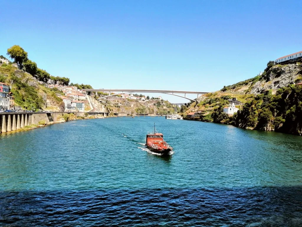 T3 Apartment in Lordelo do Ouro e Massarelos, Porto - image 17