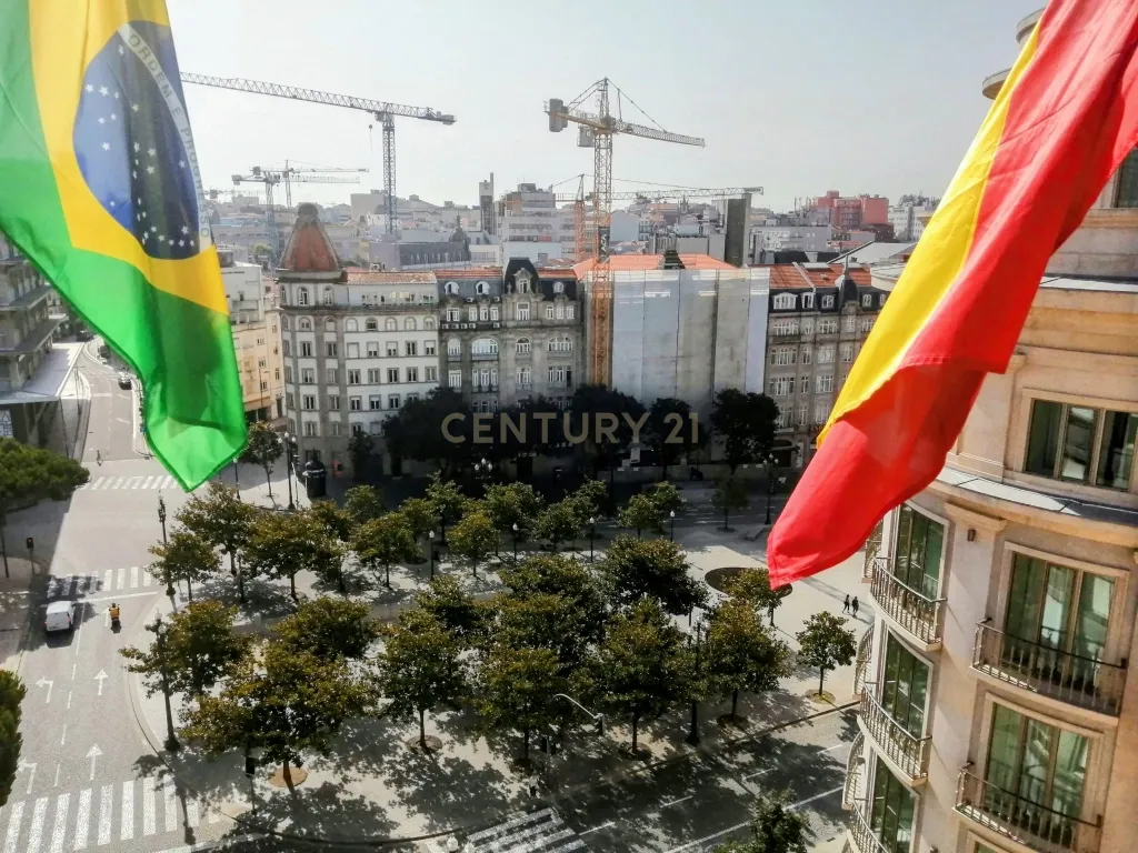 T3 Apartment in Lordelo do Ouro e Massarelos, Porto - image 30