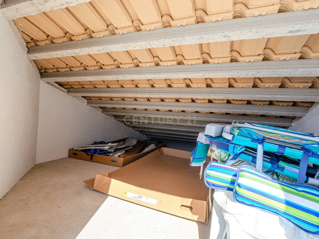 High-Quality T3 Apartment with Garage and Pool - image 45