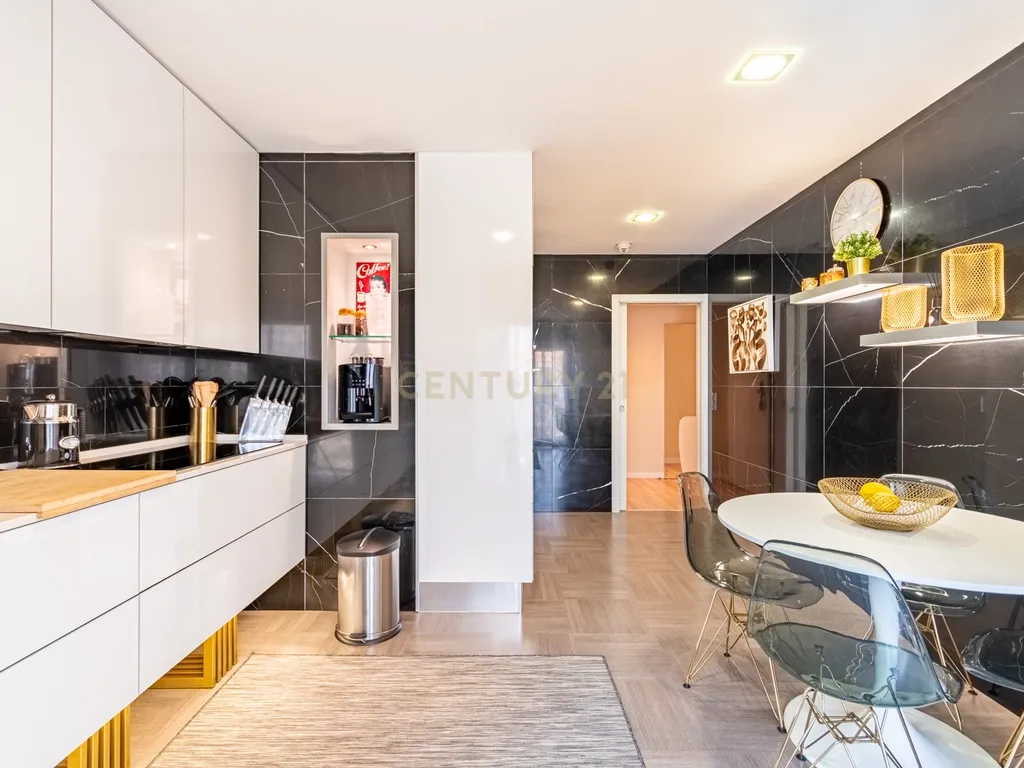 T4+ Apartment in Montijo e Afonsoeiro, Montijo - image 12