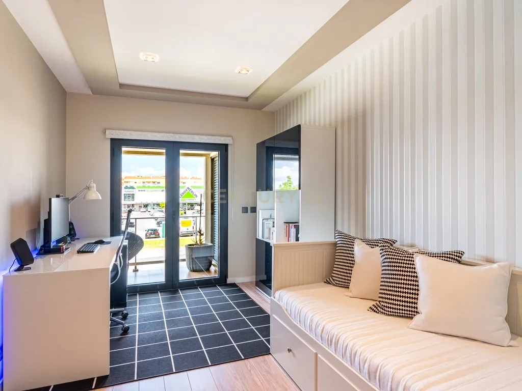 T4+ Apartment in Montijo e Afonsoeiro, Montijo - image 18