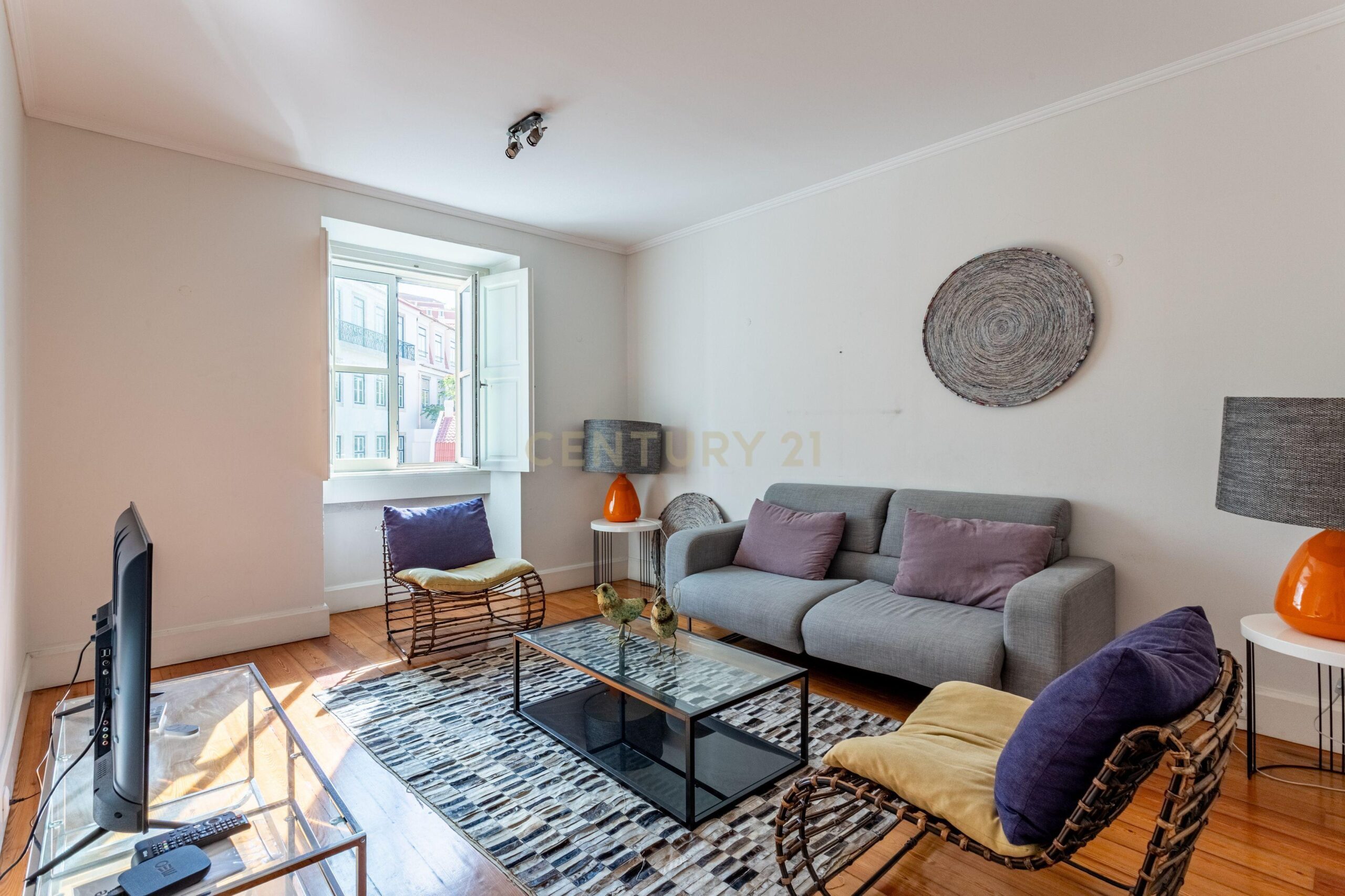 T4 Apartment with AL Licence in Downtown Lisbon - image 01