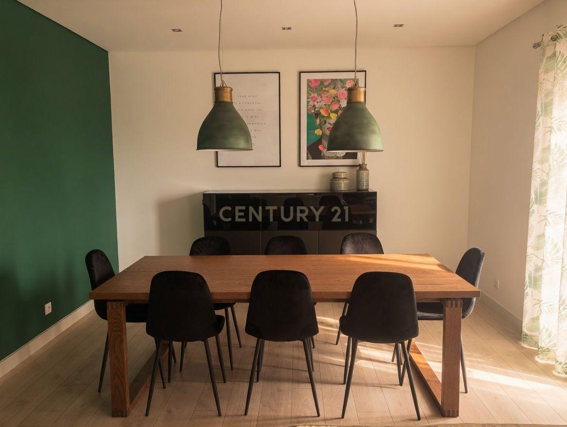 T4+ Apartment in Santo António dos Olivais, Coimbra - image 17