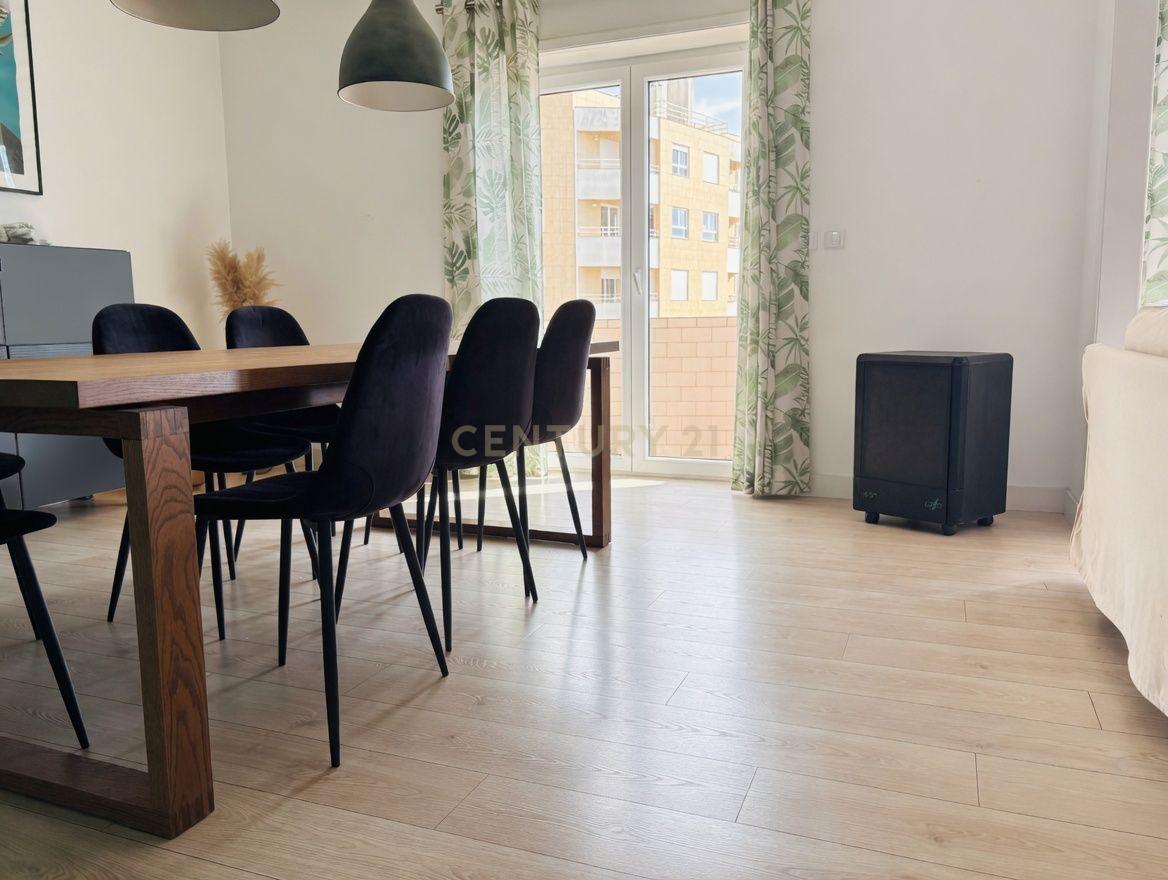 T4+ Apartment in Santo António dos Olivais, Coimbra - image 18