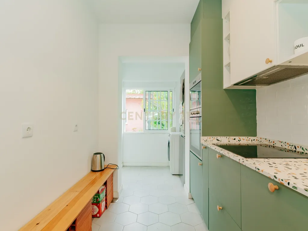 T2 Villa in Almada, Cova da Piedade, Pragal e Cacilhas, Almada - image 05