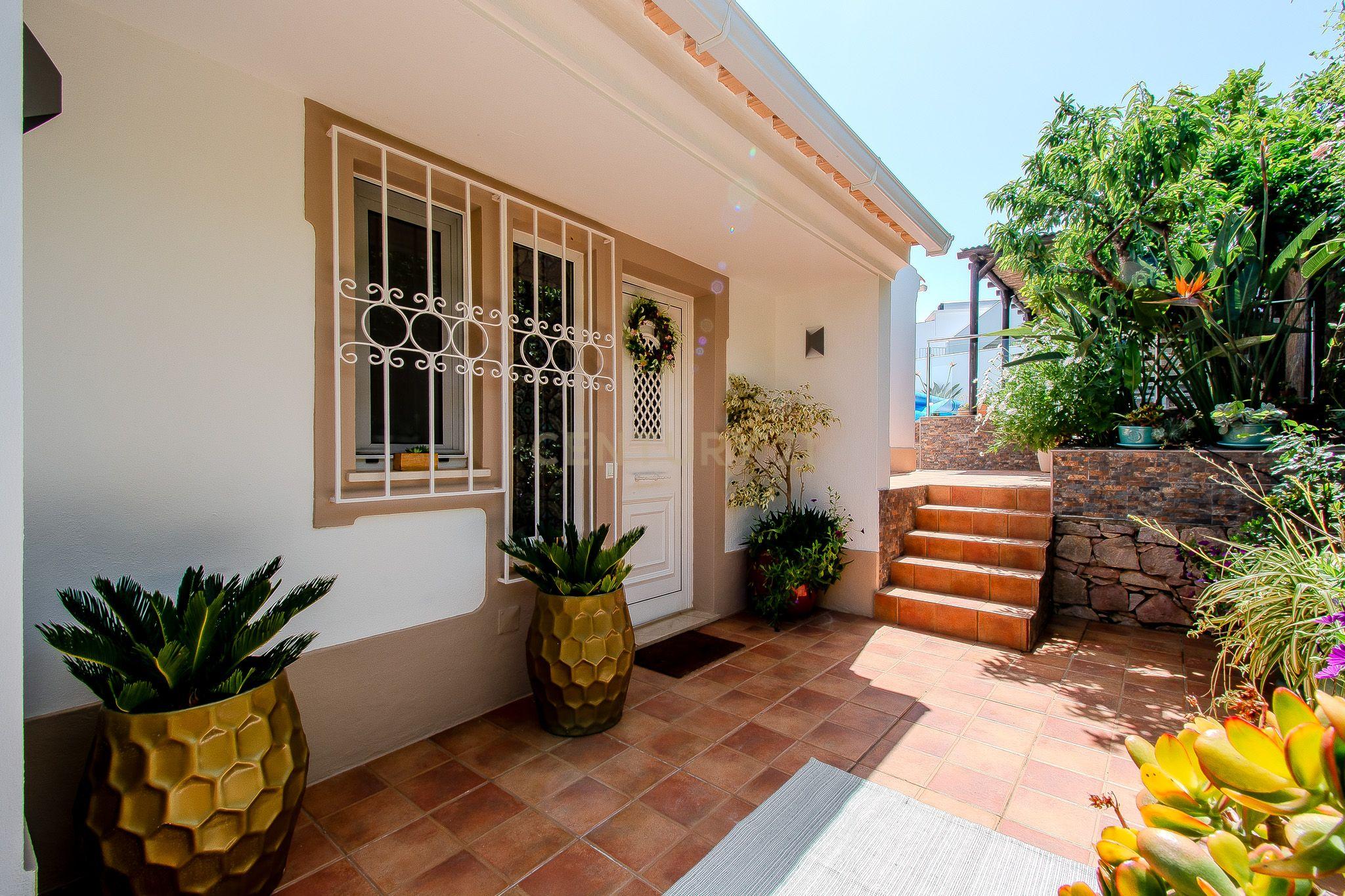 T2 Villa with Heated Pool and Jacuzzi in Quinta dos Alamos, Guia - image 40