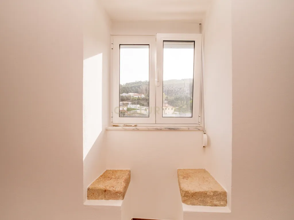 T2 Villa in Turcifal, Torres Vedras - image 20