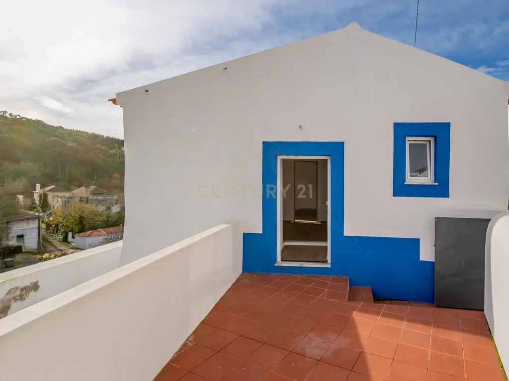 T2 Villa in Turcifal, Torres Vedras - image 26