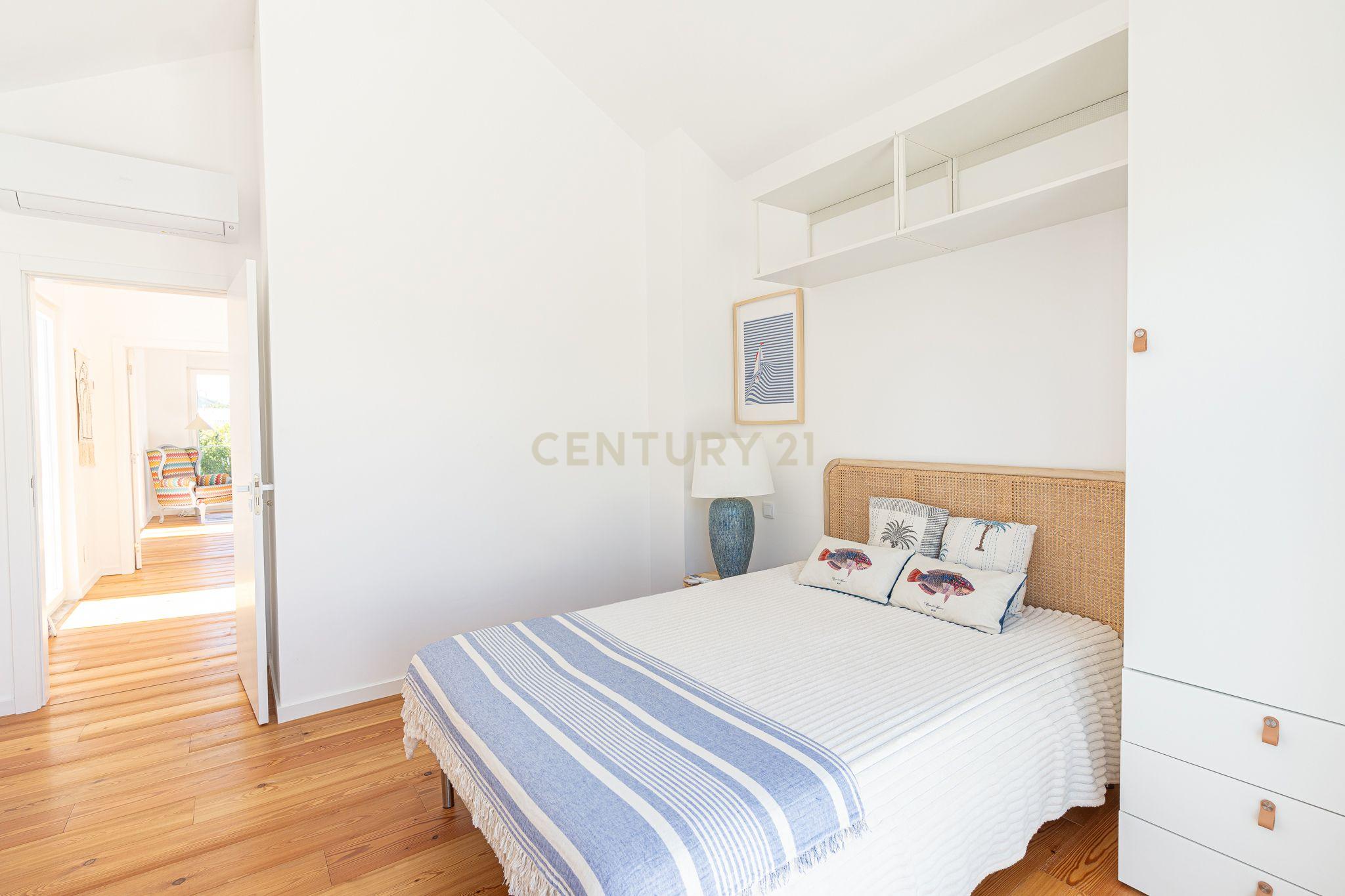 Exclusive T3 Villa in Lagoa de Albufeira - image 27
