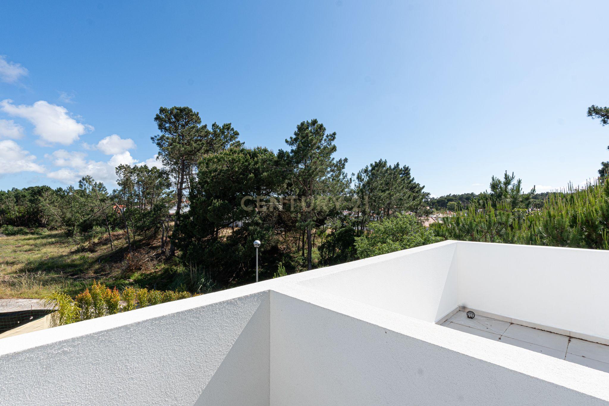 Exclusive T3 Villa in Lagoa de Albufeira - image 34