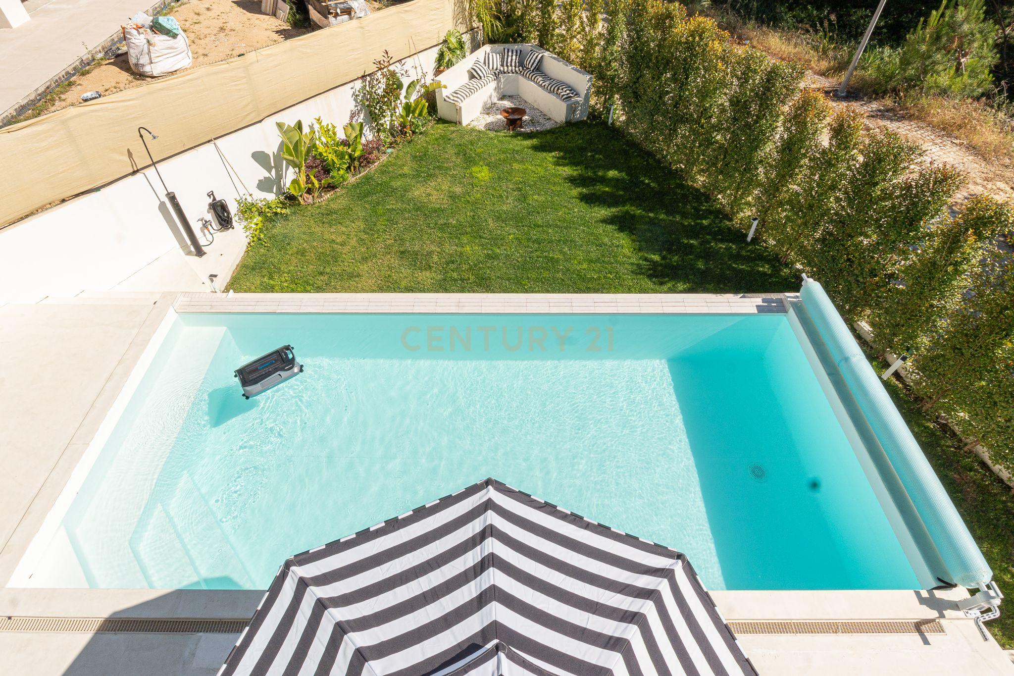 Exclusive T3 Villa in Lagoa de Albufeira - image 36