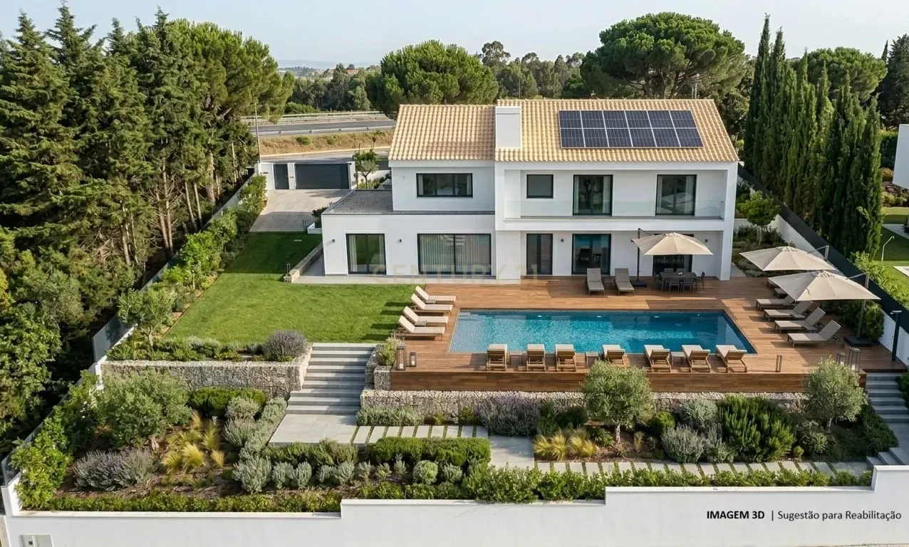 Villa for Full Rehabilitation on a 2,350 sqm Urban Plot in Alcabideche - image 01