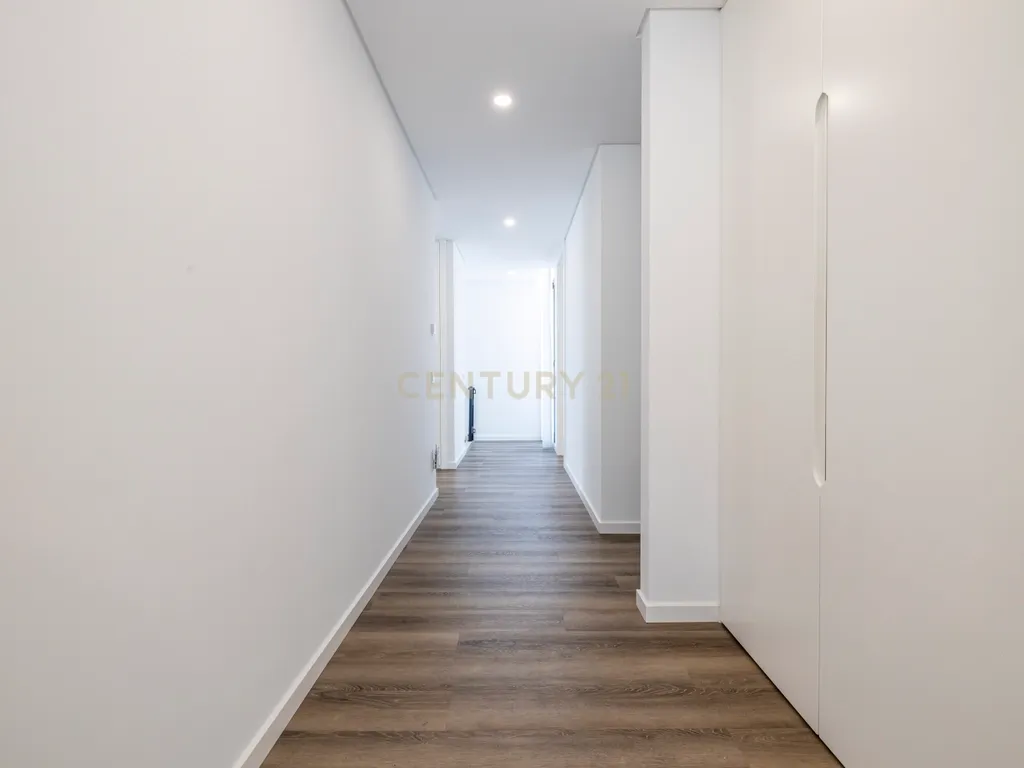 T4+ Villa in Bajouca, Leiria - image 12
