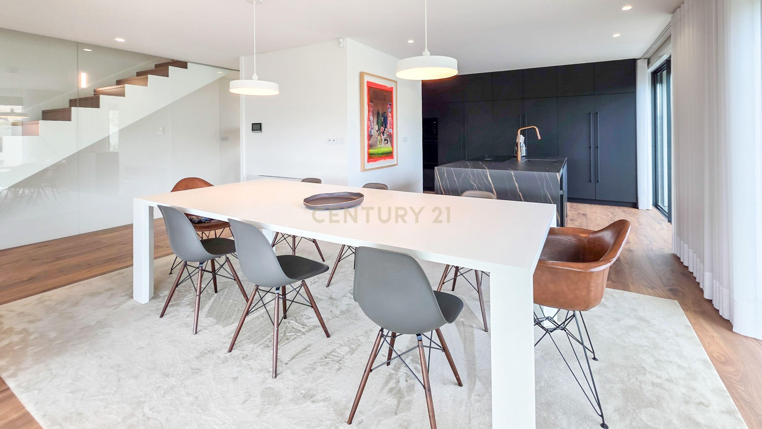 Contemporary T4 Villa with Pool in Brufe, Vila Nova de Famalicao - image 06