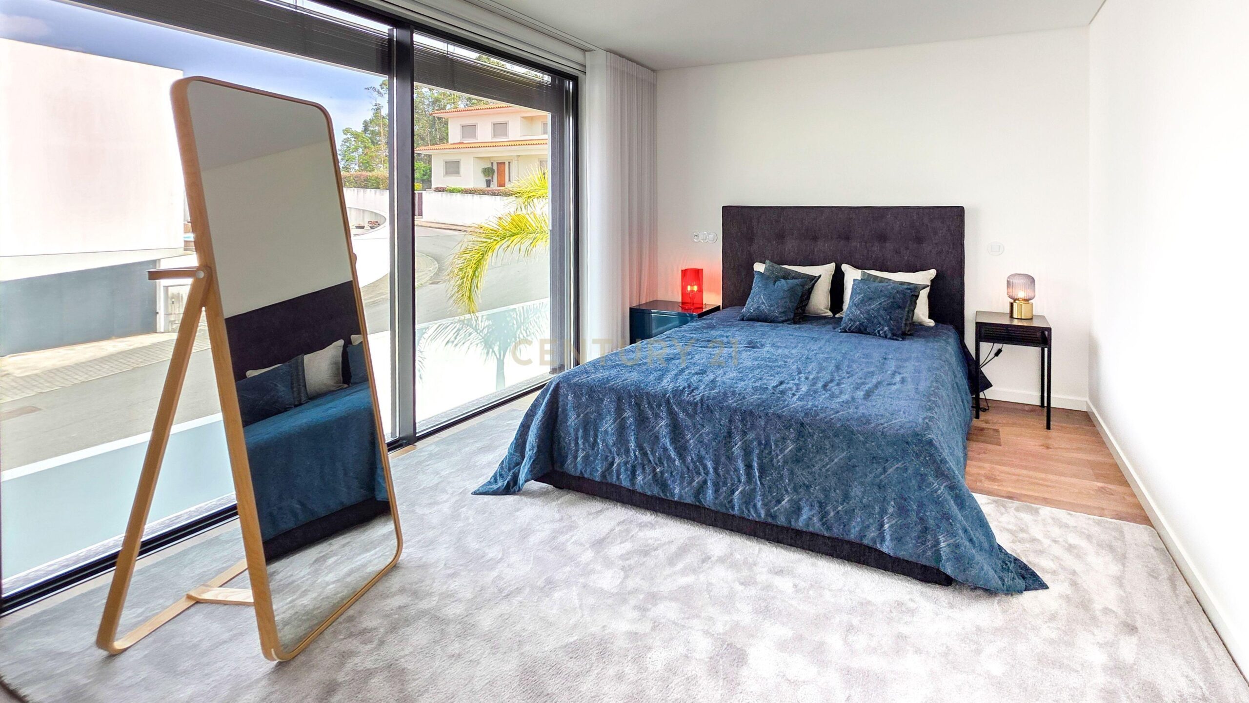 Contemporary T4 Villa with Pool in Brufe, Vila Nova de Famalicao - image 25