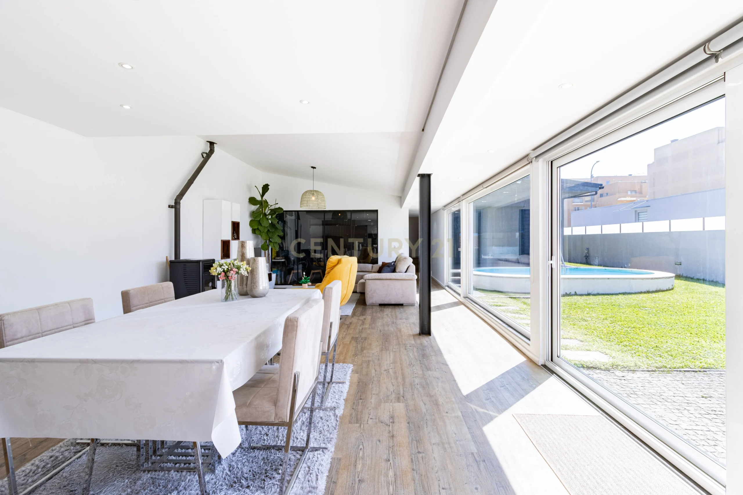 Single-Storey T4 Villa near Esmoriz Beach - image 12