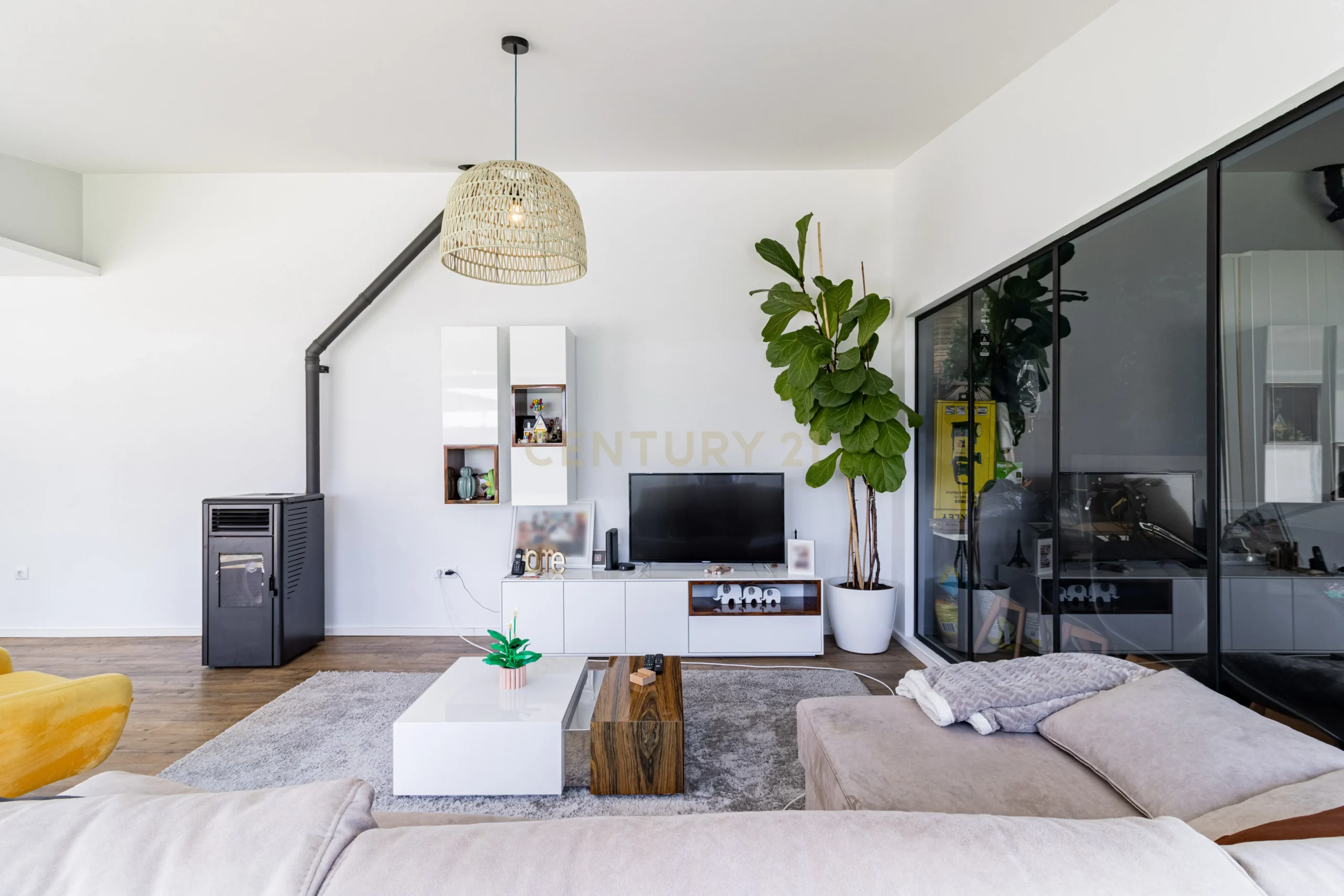 Single-Storey T4 Villa near Esmoriz Beach - image 14
