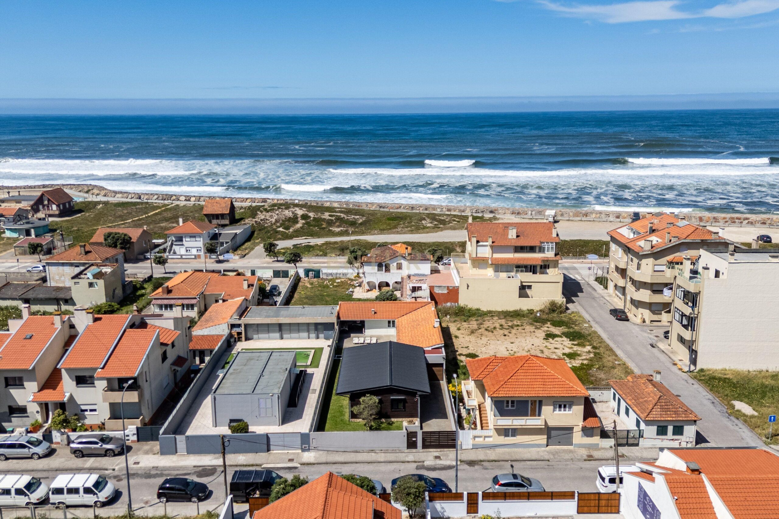 Single-Storey T4 Villa near Esmoriz Beach - image 43