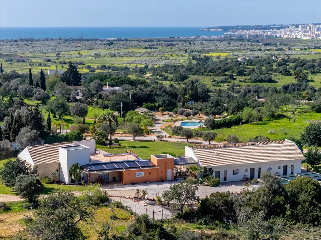 Luxury T5 Villa with Sea View near the Beach in Albufeira - image 03