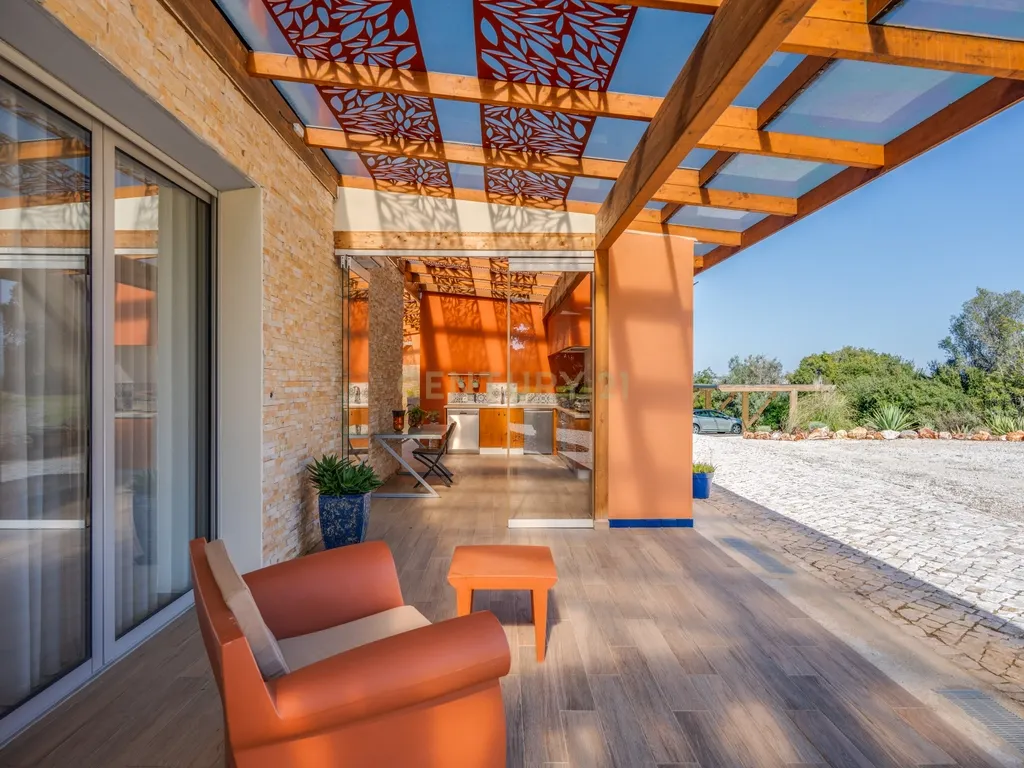 Luxury T5 Villa with Sea View near the Beach in Albufeira - image 18