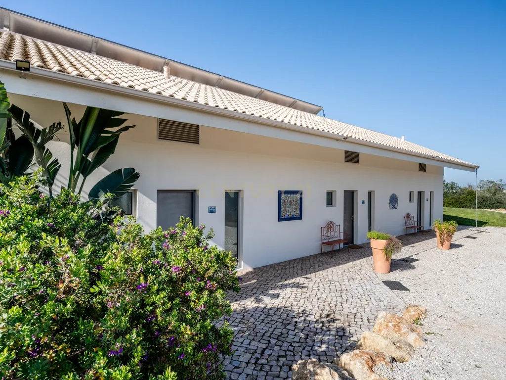 Luxury T5 Villa with Sea View near the Beach in Albufeira - image 19