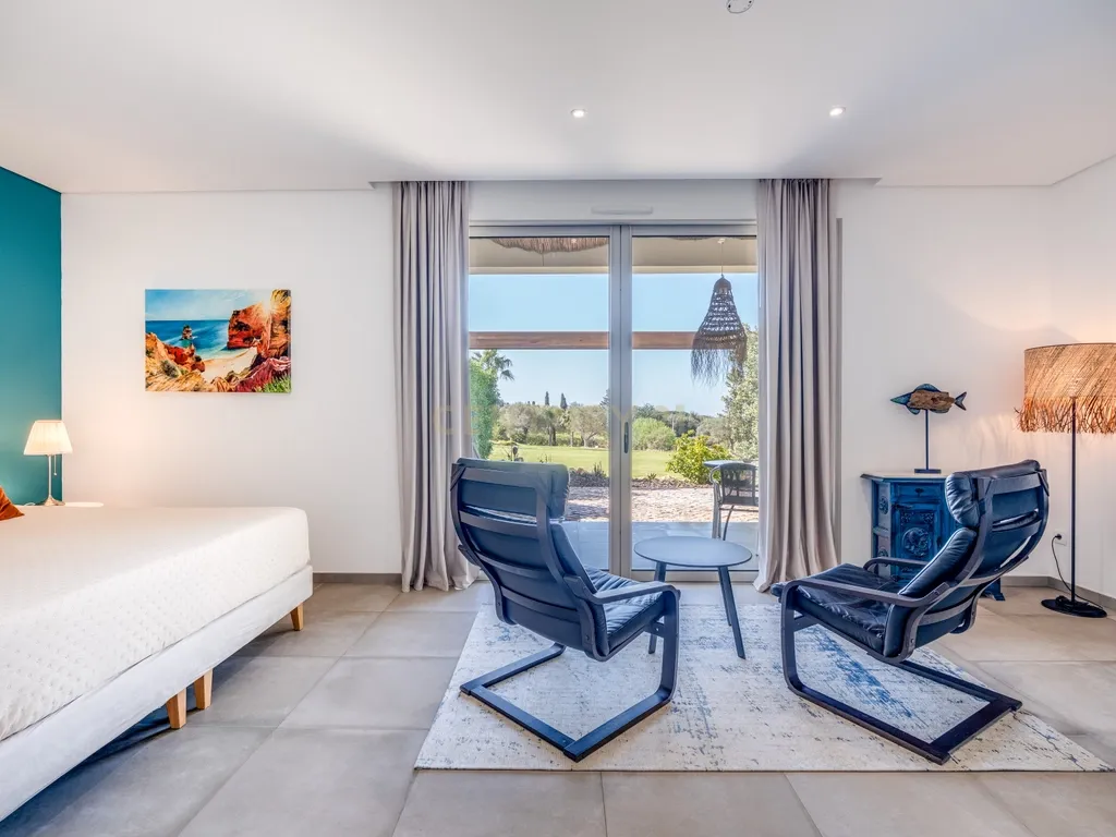 Luxury T5 Villa with Sea View near the Beach in Albufeira - image 25