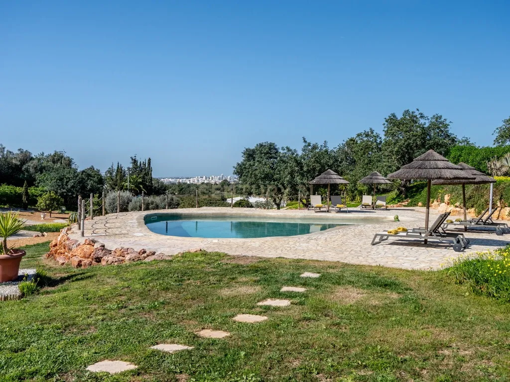 Luxury T5 Villa with Sea View near the Beach in Albufeira - image 39