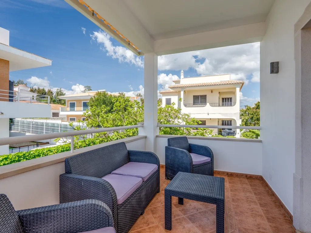 T4+ Villa in Portimão, Portimão - image 44
