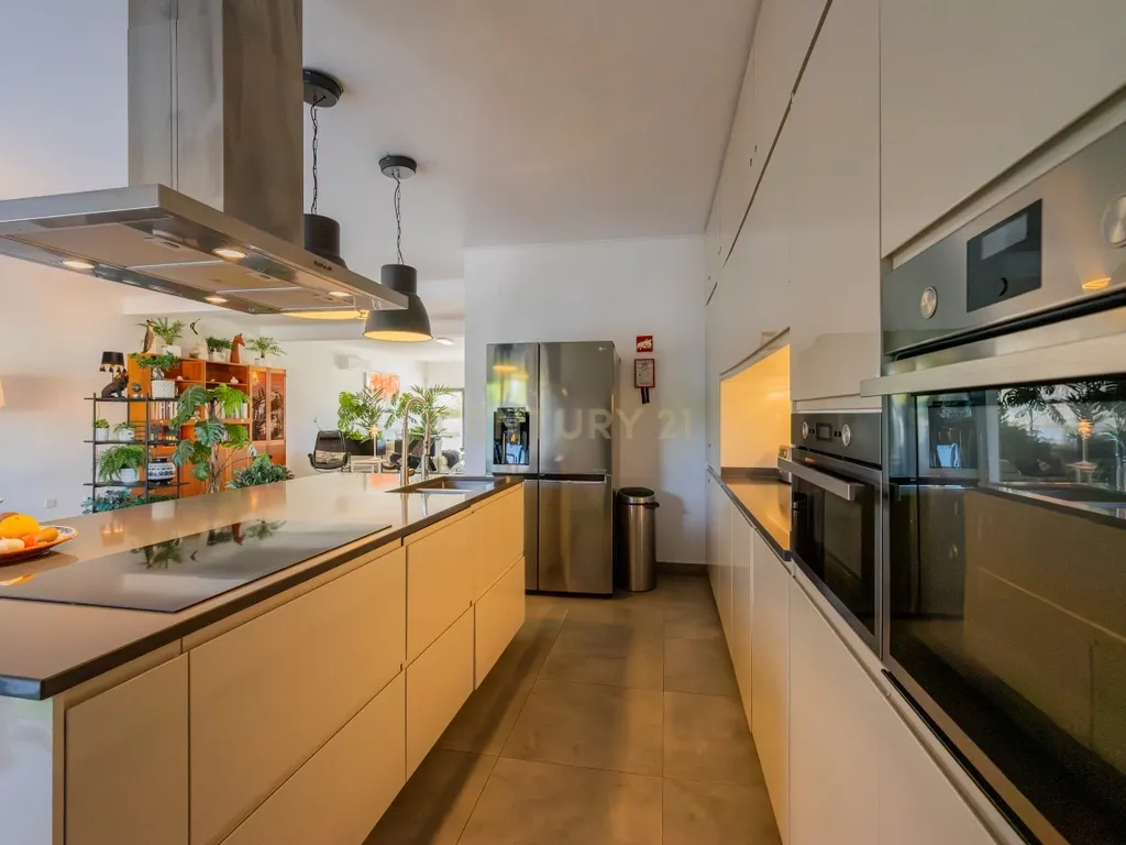 T4+ Villa in Santa Luzia, Tavira - image 06