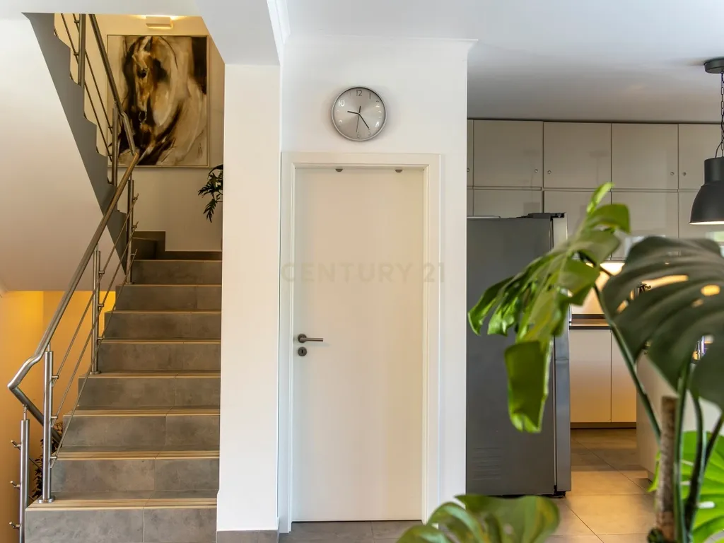 T4+ Villa in Santa Luzia, Tavira - image 10