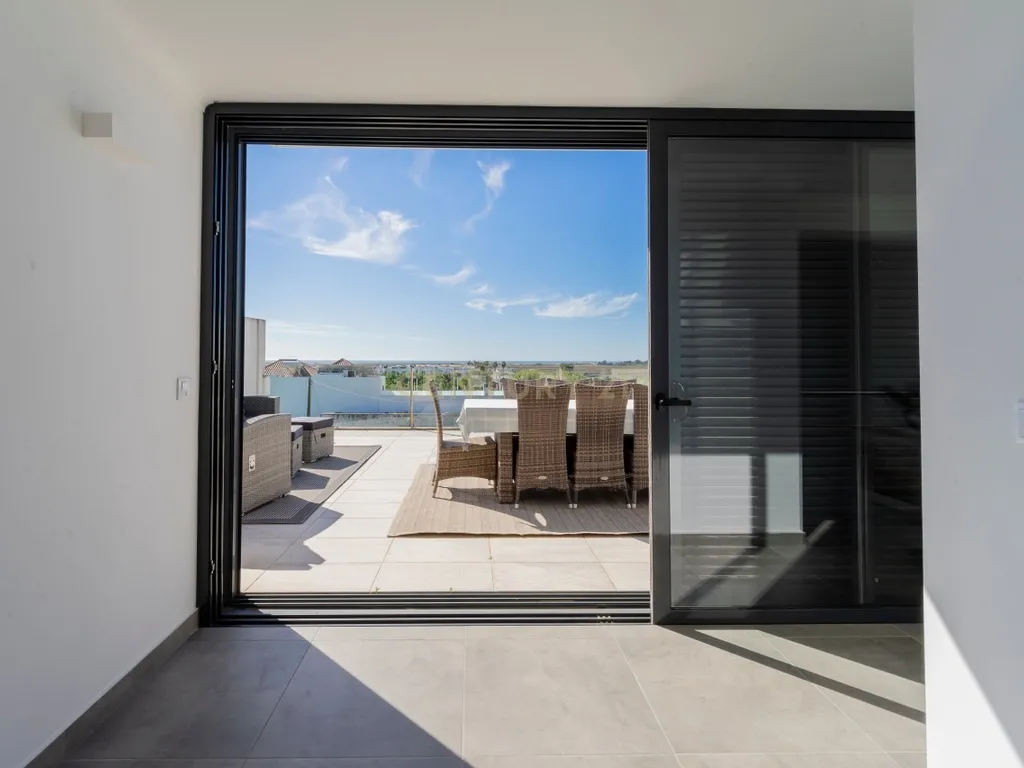T4+ Villa in Santa Luzia, Tavira - image 31