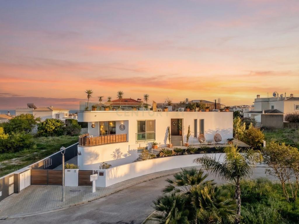 T4+ Villa in São Gonçalo de Lagos, Lagos - image 12